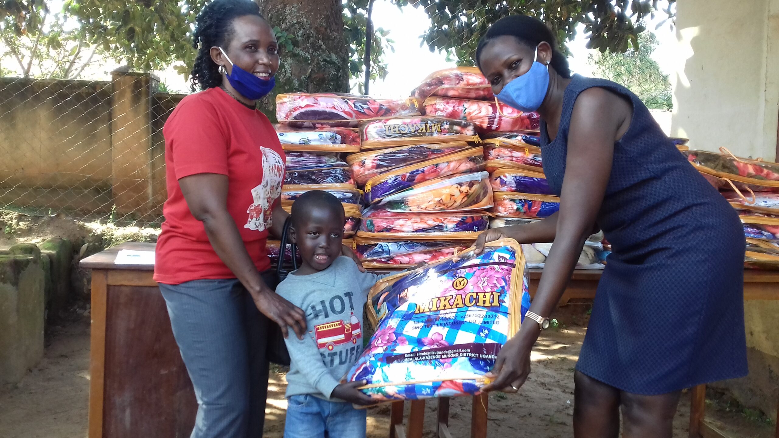 Distribution of Blankets and bed sheets to Families affected by Floods.